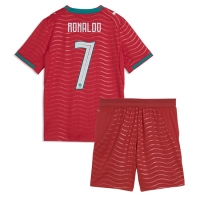 Camiseta Portugal Cristiano Ronaldo #7 Primera Equipación Replica Mundial 2026 para niños mangas cortas (+ Pantalones cortos)